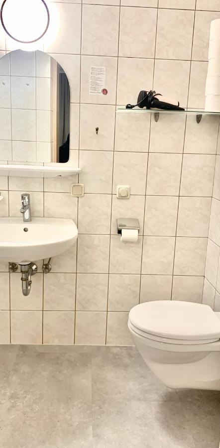 Gasthof 'Zum Alten Turm' Haslach an der Mühl Esterno foto